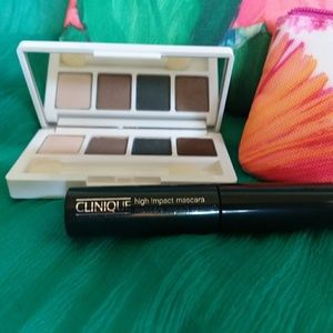 Clinique Makeup - Clinque LaLu DK Floral eyeshadow palette Clinique Makeup - Clinque LaLu DK Floral eyeshadow palette